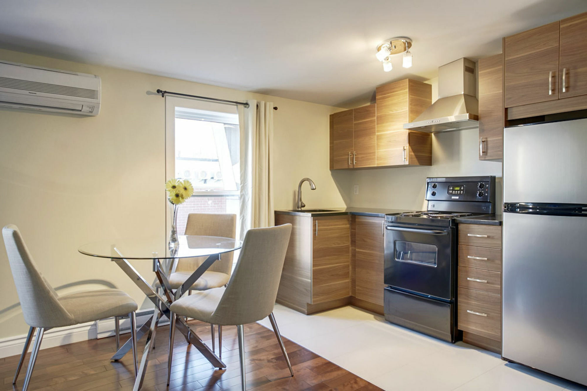 Charming 1br In The Village By Sonder *